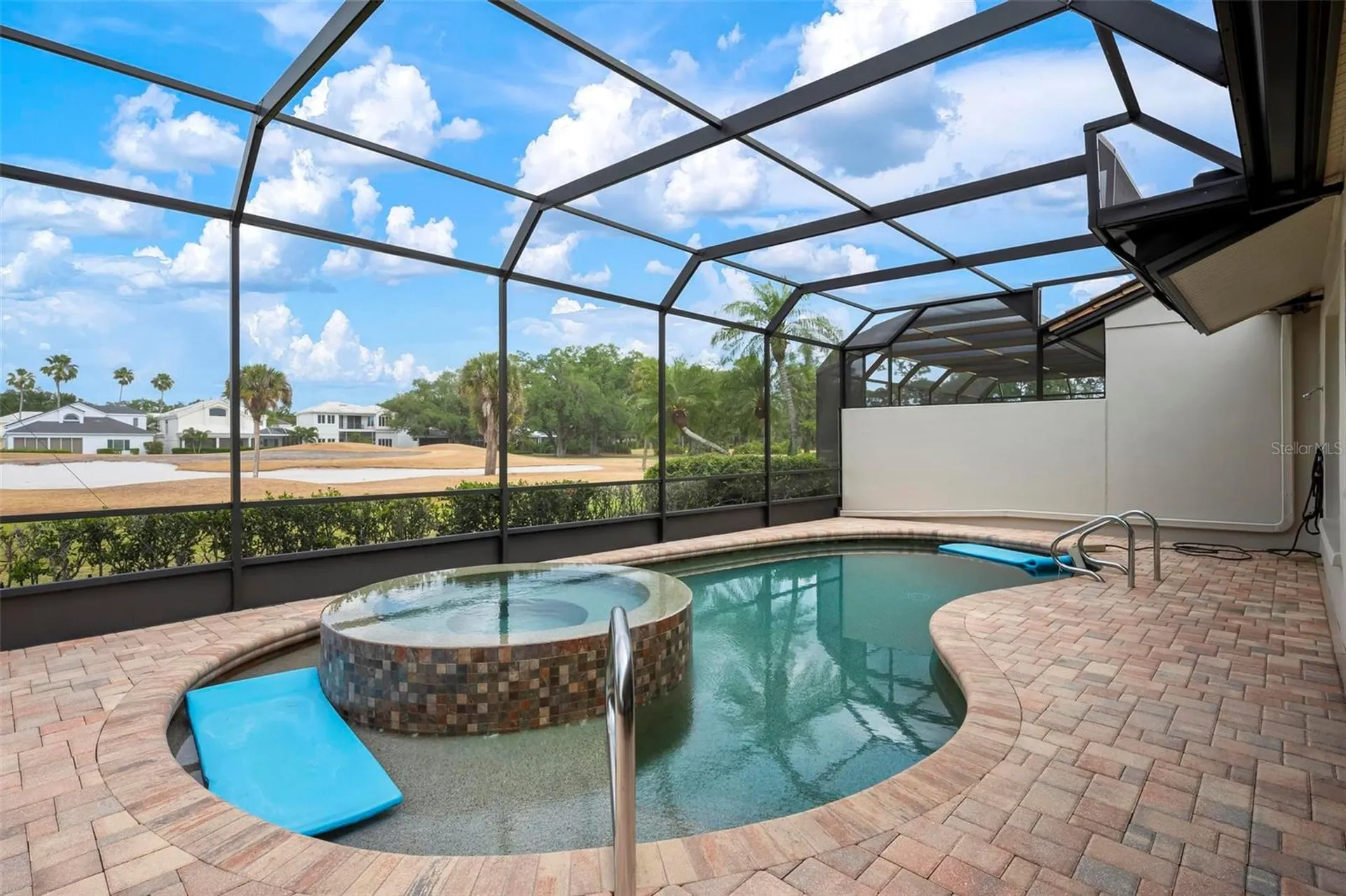 7765 Calle Facil Sarasota FL 34238