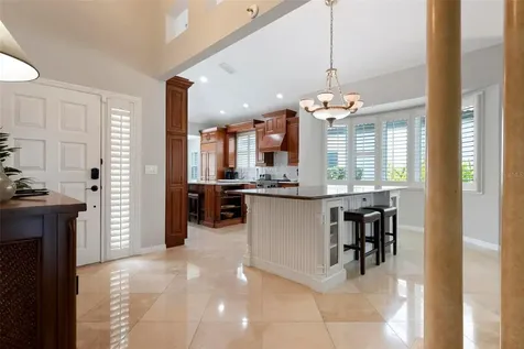 7765 Calle Facil Sarasota FL 34238