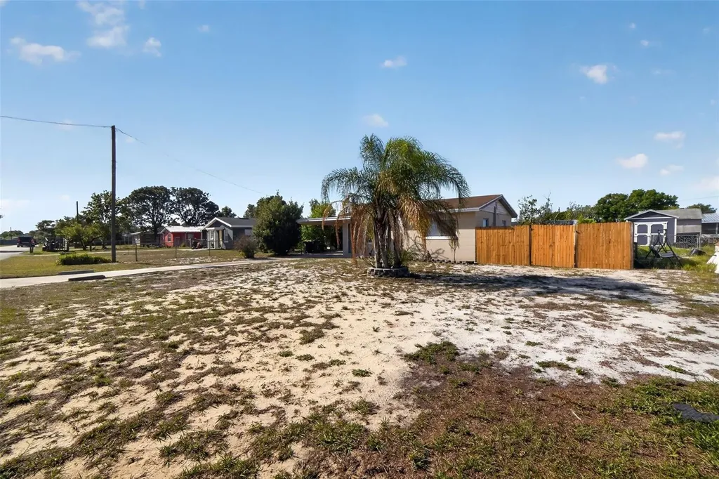 139 Harrison Street Lake Wales FL 33859