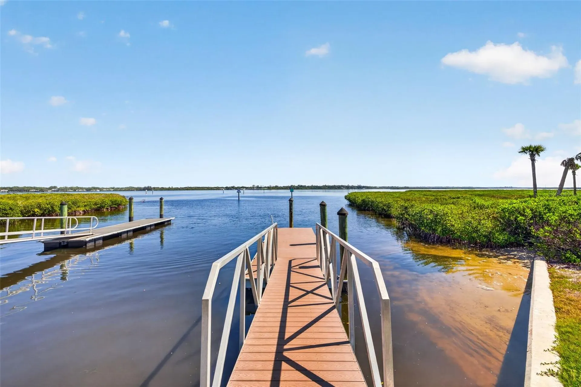 1020 Tidewater Shores Loop Bradenton FL 34208