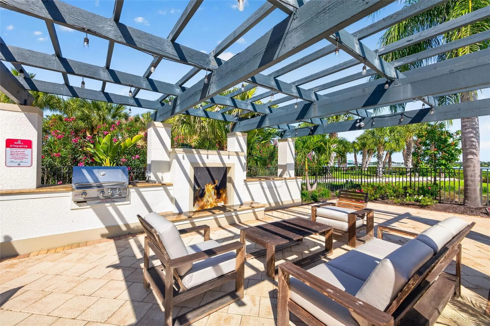 1020 Tidewater Shores Loop Bradenton FL 34208