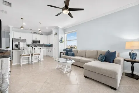 1020 Tidewater Shores Loop Bradenton FL 34208