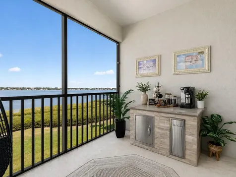 1020 Tidewater Shores Loop Bradenton FL 34208