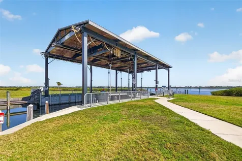 1020 Tidewater Shores Loop Bradenton FL 34208