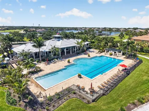 1020 Tidewater Shores Loop Bradenton FL 34208