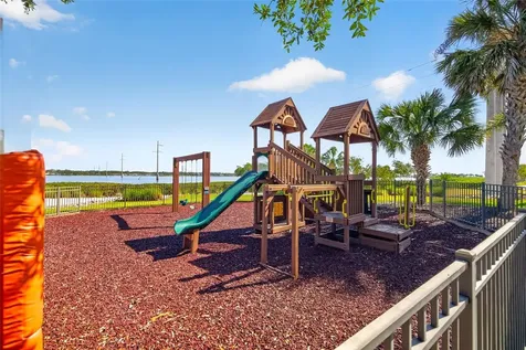 1020 Tidewater Shores Loop Bradenton FL 34208