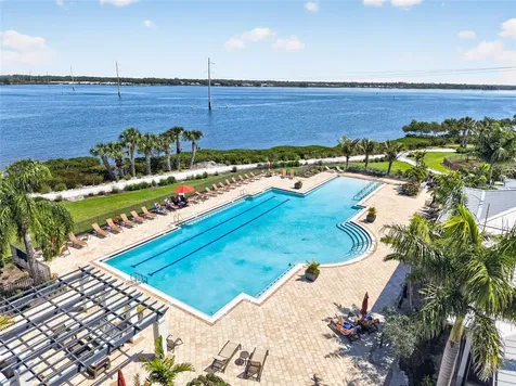 1020 Tidewater Shores Loop Bradenton FL 34208
