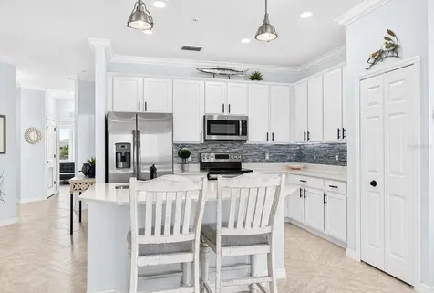 1020 Tidewater Shores Loop Bradenton FL 34208