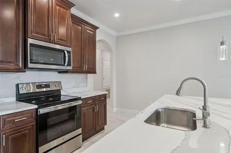 520 Lemon Street Auburndale FL 33823