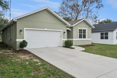 520 Lemon Street Auburndale FL 33823
