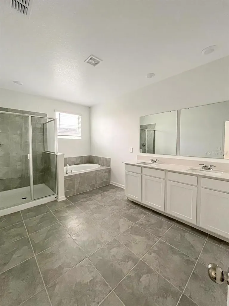 218 Nine Iron Drive Davenport FL 33896