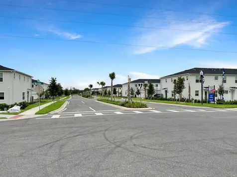218 Nine Iron Drive Davenport FL 33896