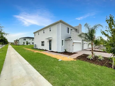 218 Nine Iron Drive Davenport FL 33896