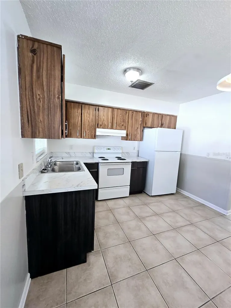 773 NE 9th Street Crystal River FL 34428