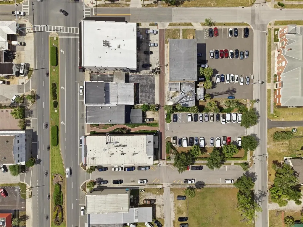 61 N Central Avenue Umatilla FL 32784