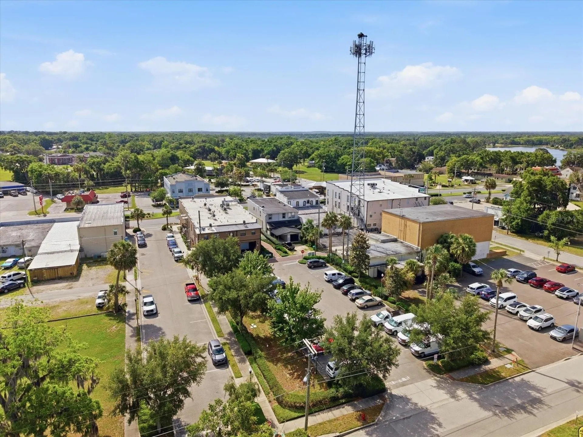 61 N Central Avenue Umatilla FL 32784