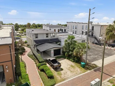61 N Central Avenue Umatilla FL 32784