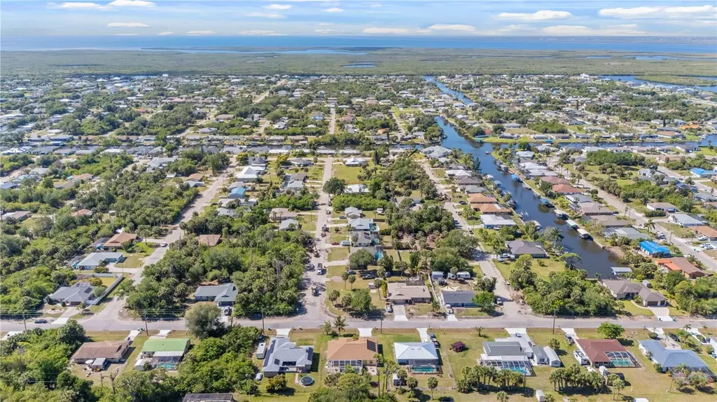 18204 Ackerman Avenue Port Charlotte FL 33948