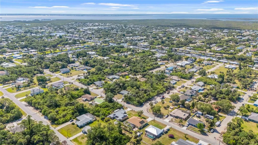 18204 Ackerman Avenue Port Charlotte FL 33948