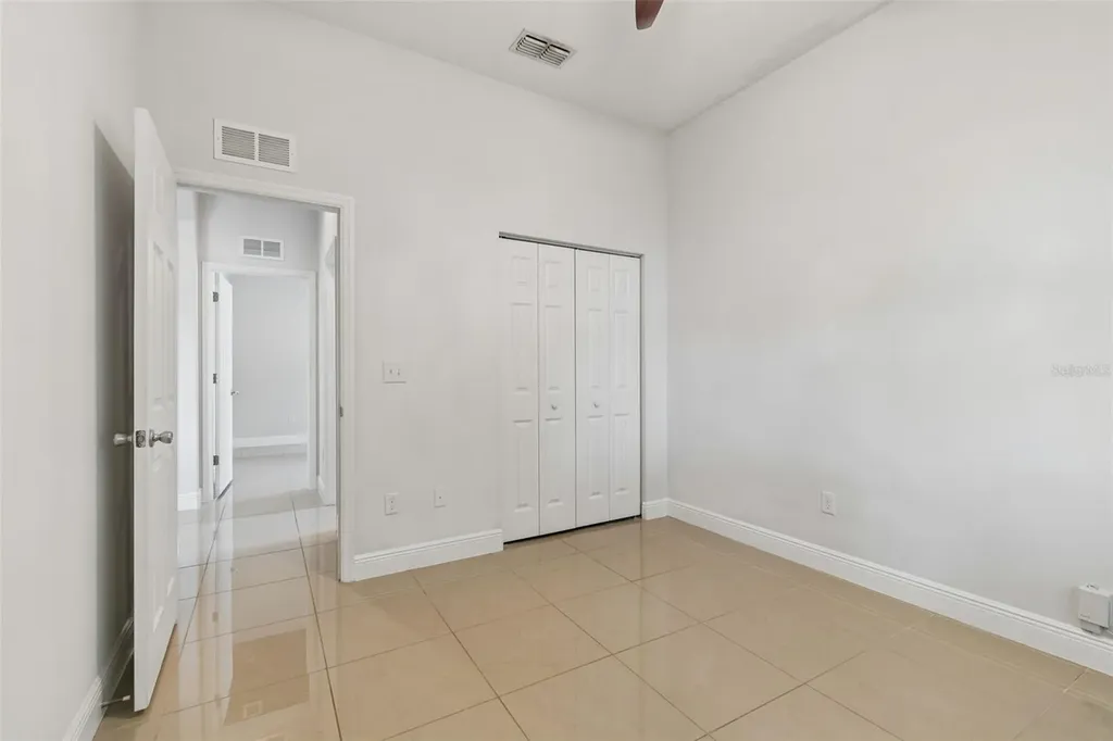 2311 W Aileen Street Tampa FL 33607