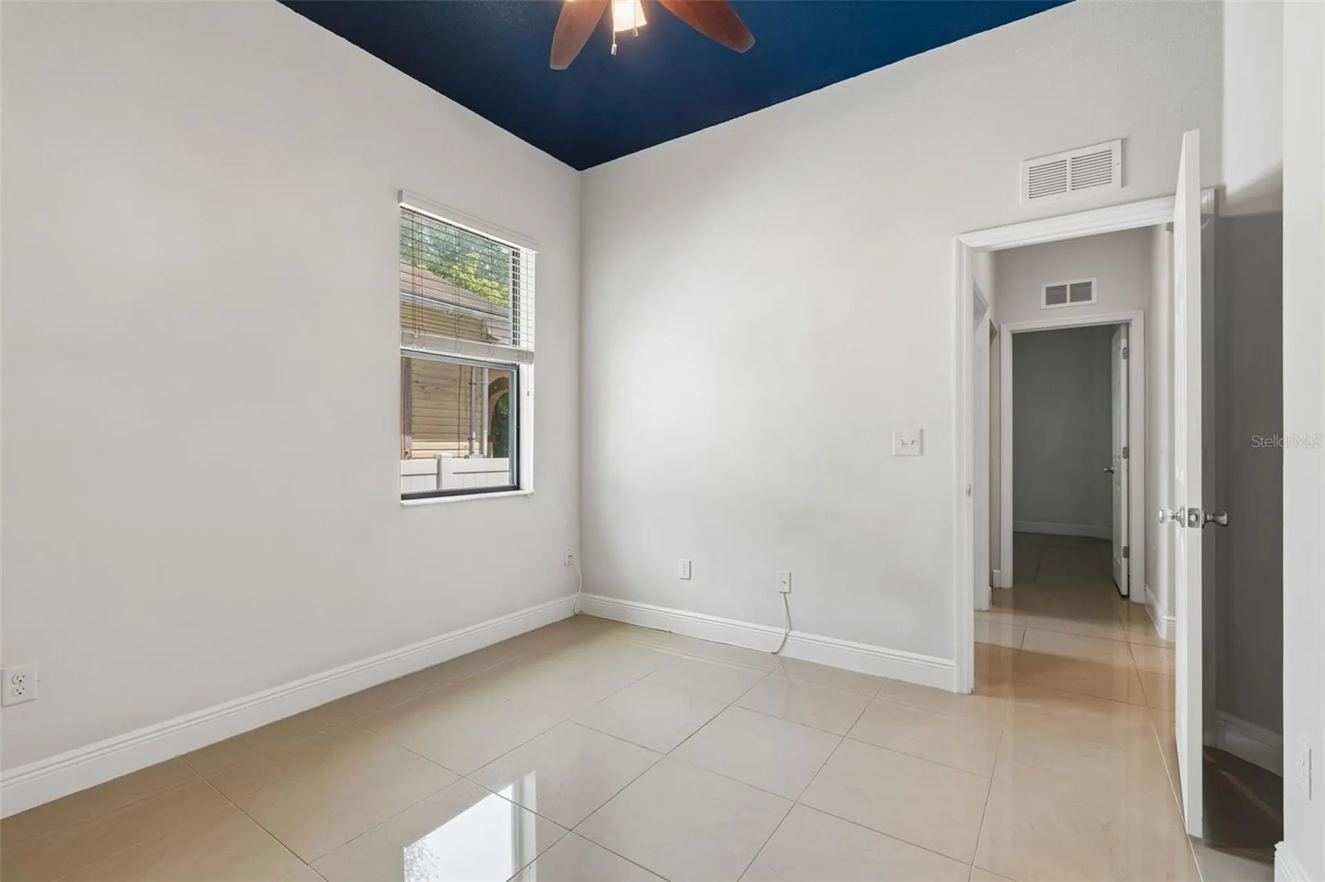 2311 W Aileen Street Tampa FL 33607