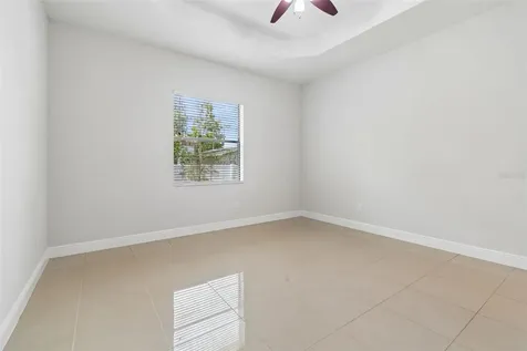 2311 W Aileen Street Tampa FL 33607
