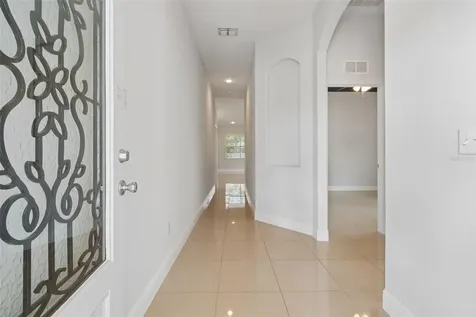 2311 W Aileen Street Tampa FL 33607