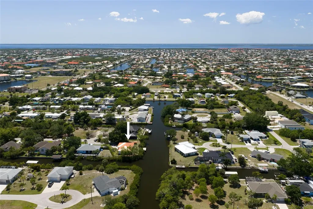 3000 Banyan Way Punta Gorda FL 33950
