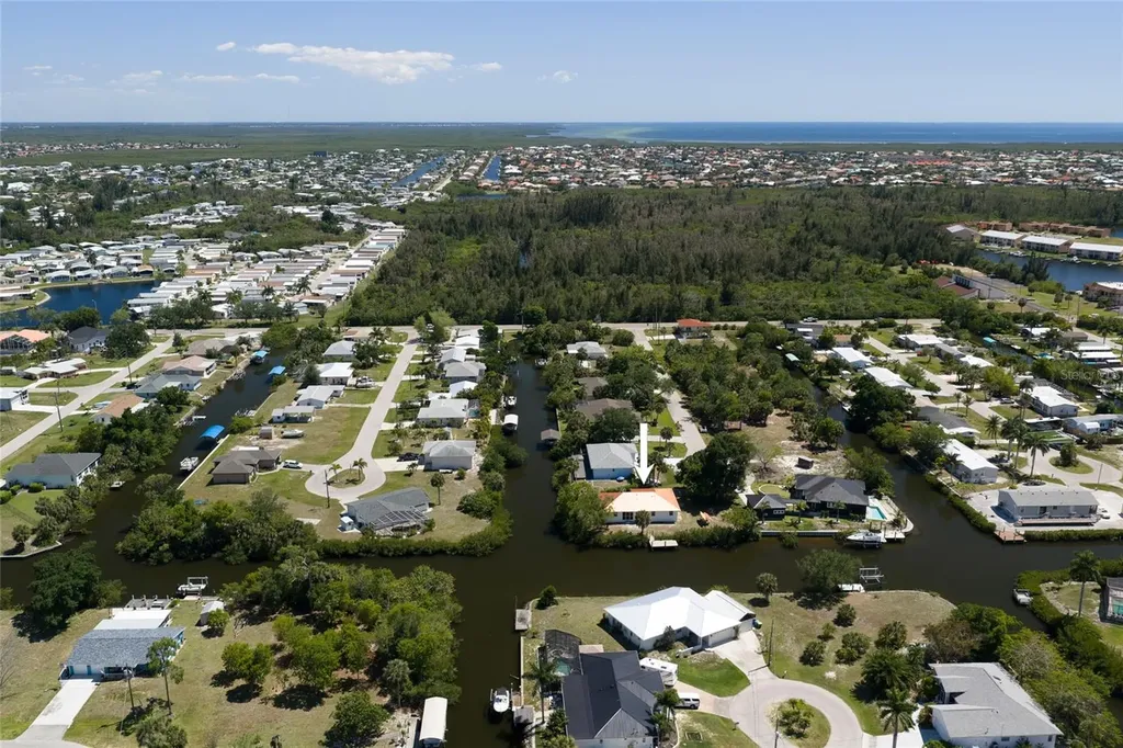 3000 Banyan Way Punta Gorda FL 33950
