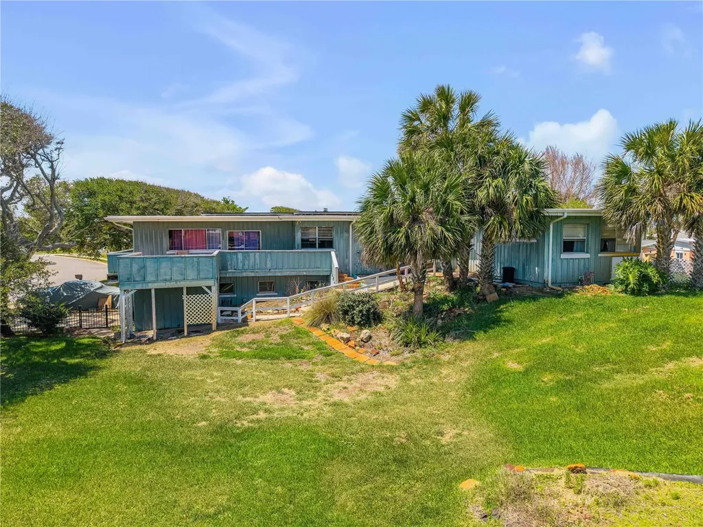 401 Driftwood Avenue Daytona Beach FL 32118