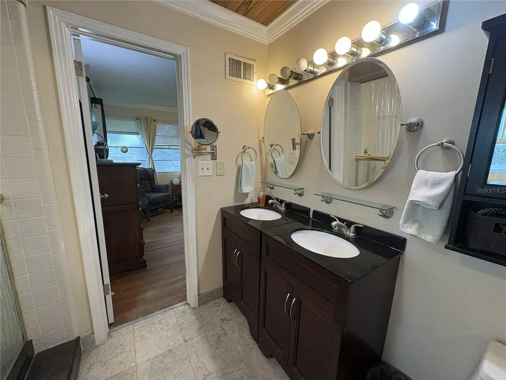 401 Driftwood Avenue Daytona Beach FL 32118