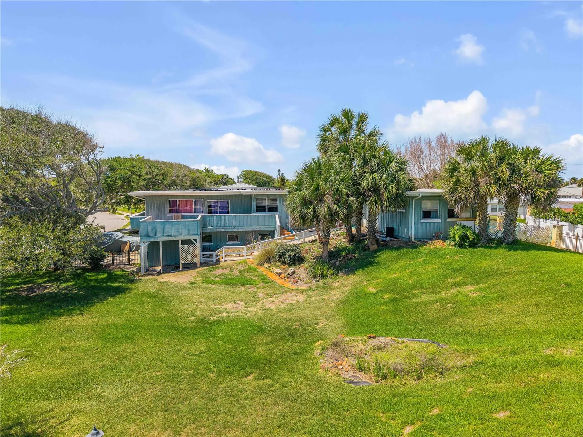 401 Driftwood Avenue Daytona Beach FL 32118