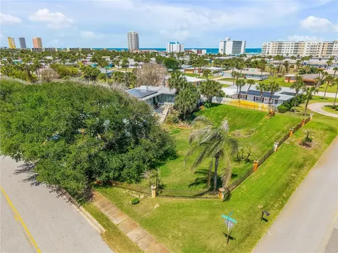 401 Driftwood Avenue Daytona Beach FL 32118
