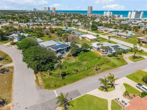 401 Driftwood Avenue Daytona Beach FL 32118