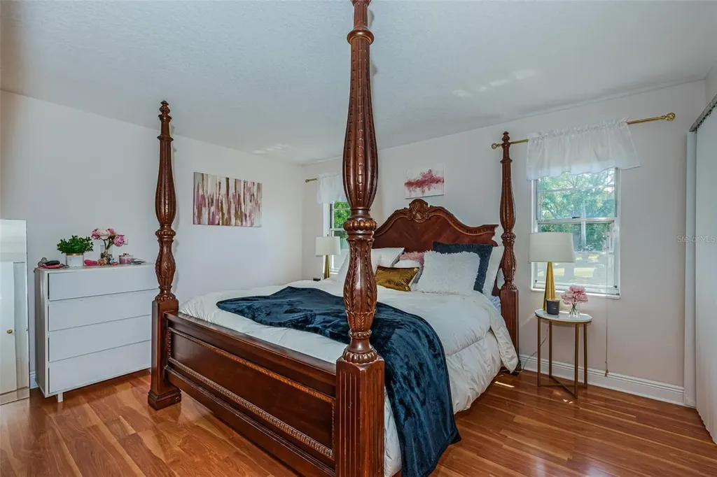 1022 Bowsprit Lane Holiday FL 34691