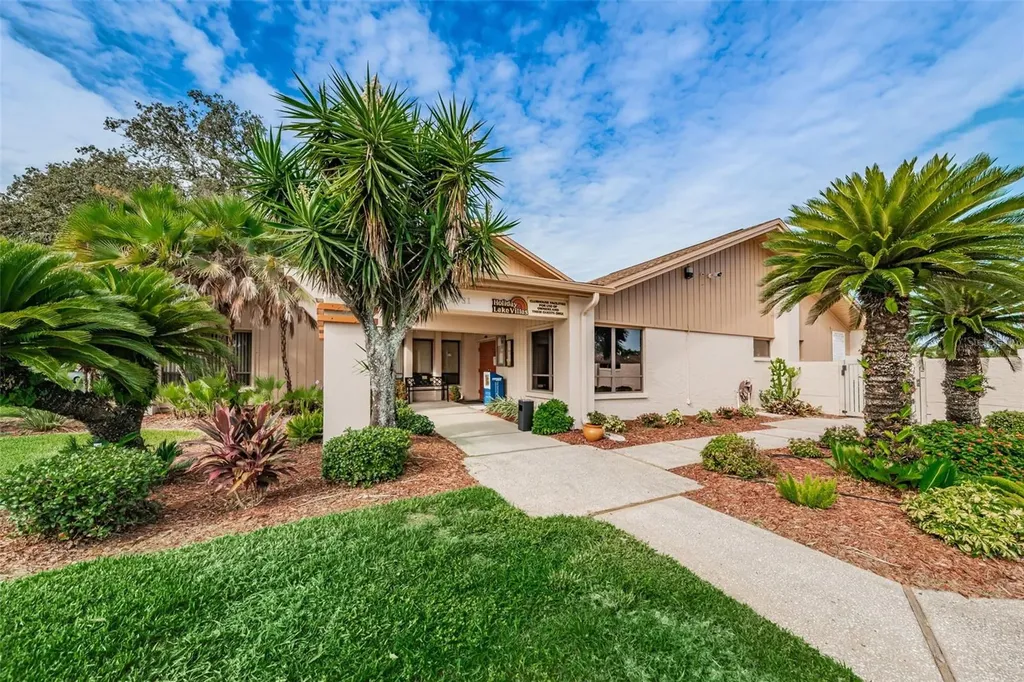 1022 Bowsprit Lane Holiday FL 34691