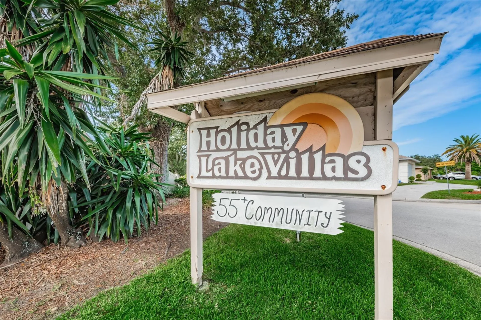 1022 Bowsprit Lane Holiday FL 34691