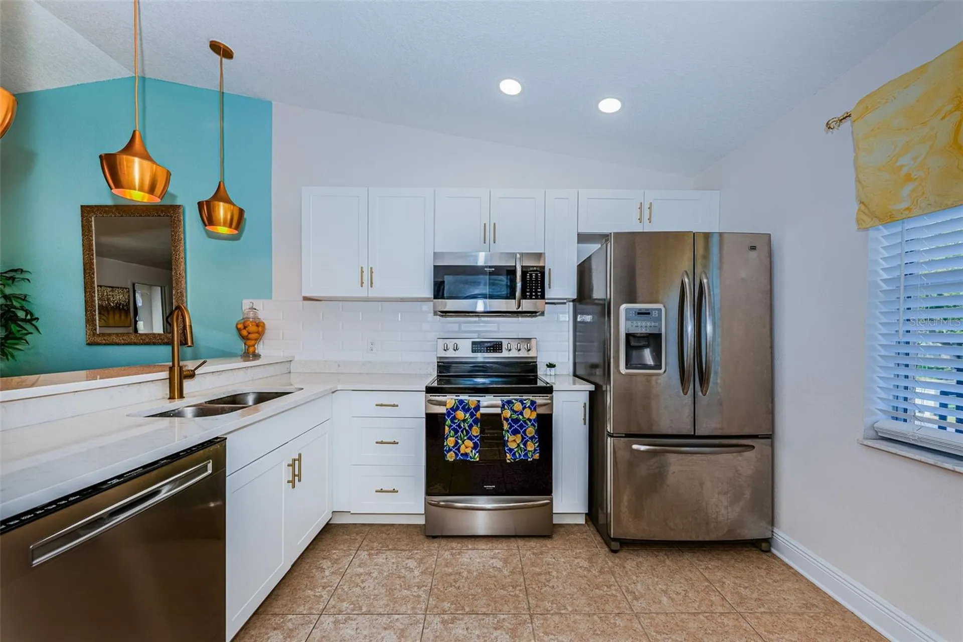1022 Bowsprit Lane Holiday FL 34691