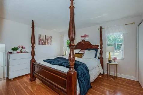 1022 Bowsprit Lane Holiday FL 34691