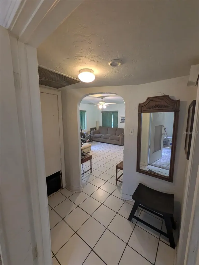 2007 E Rampart Street Tampa FL 33604