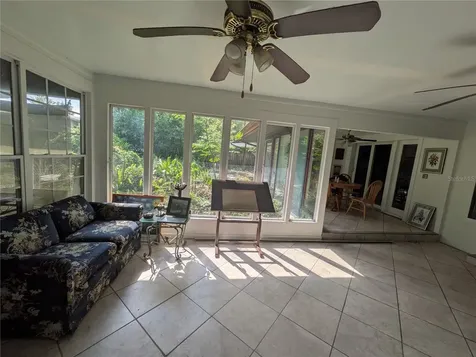 2007 E Rampart Street Tampa FL 33604