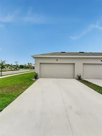 1955 Stake Out Way Apopka FL 32703