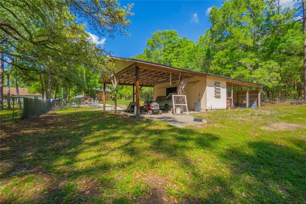 5581 SW 197th Terrace Dunnellon FL 34431
