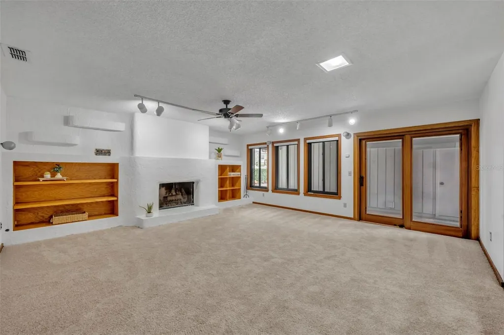 1001 Versailles Court Maitland FL 32751