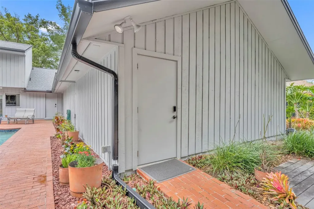1001 Versailles Court Maitland FL 32751
