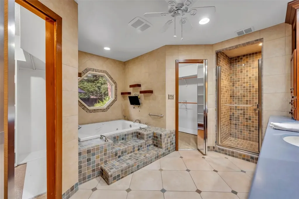 1001 Versailles Court Maitland FL 32751