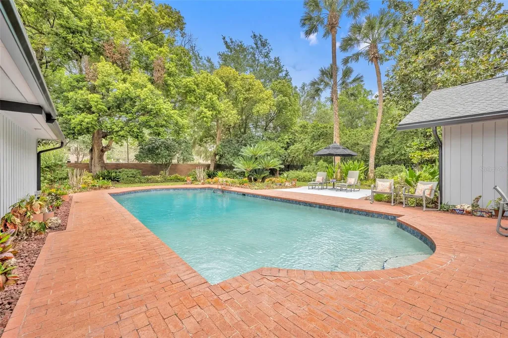 1001 Versailles Court Maitland FL 32751
