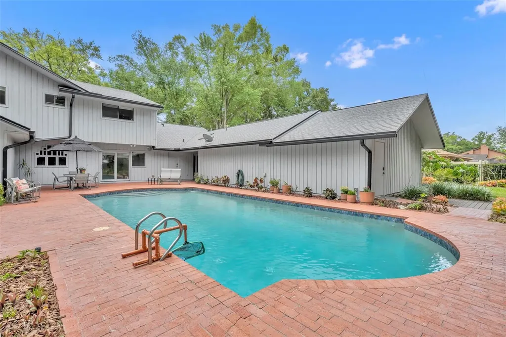 1001 Versailles Court Maitland FL 32751