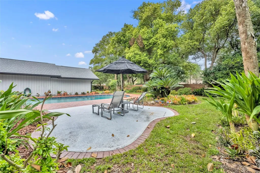 1001 Versailles Court Maitland FL 32751