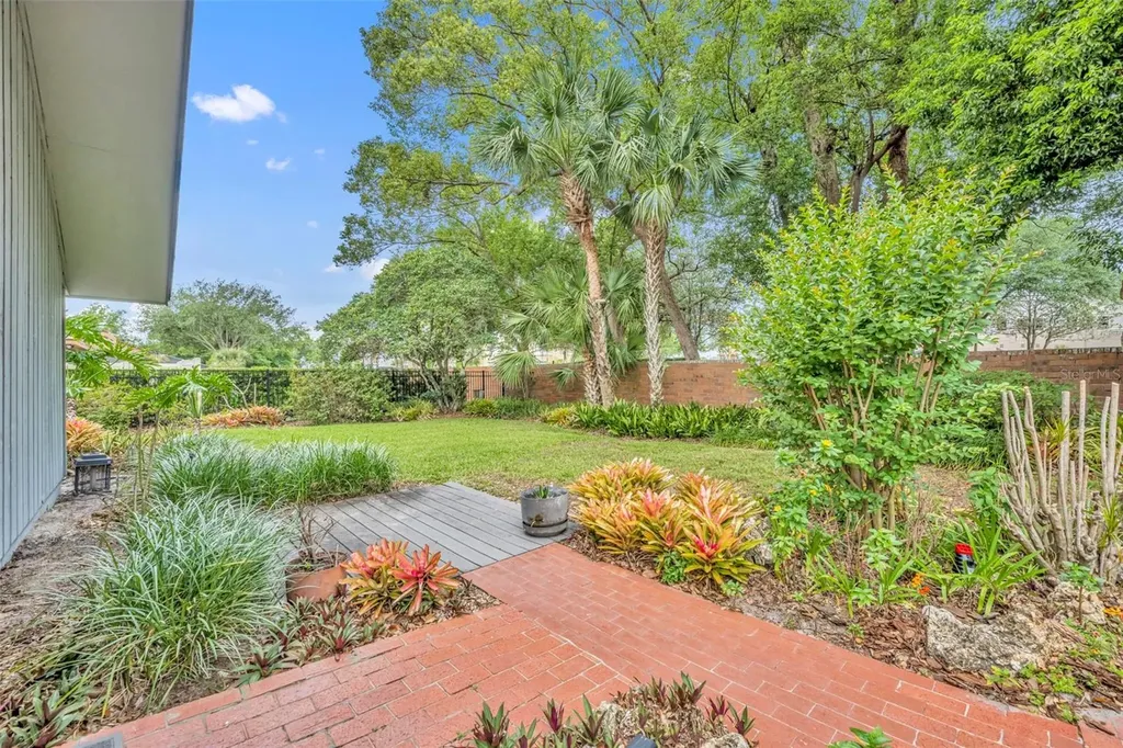 1001 Versailles Court Maitland FL 32751